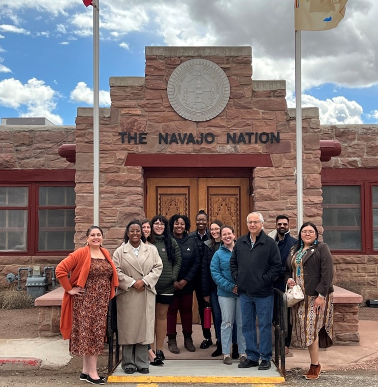 Twelve WCL Students Spend Spring Break Volunteering in Navajo Nation