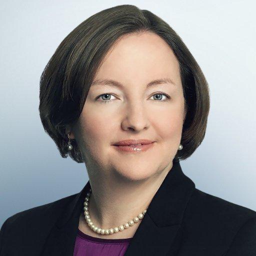 Caroline R Caroline R